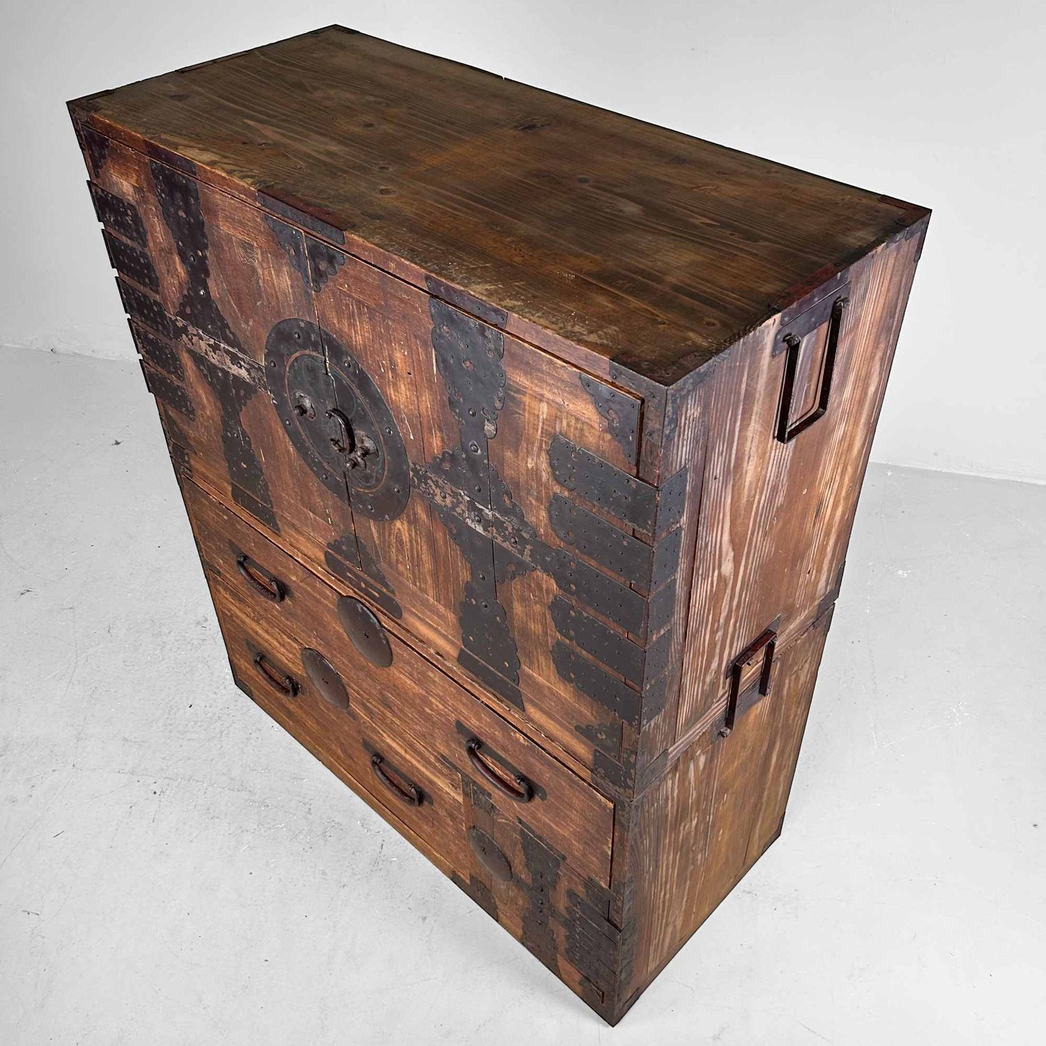 Kannon Biraki Isho Tansu, Traditional Clothing Chest, Meiji Period, Japan.