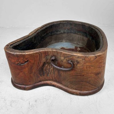 Unieke Houten 'Boomstam' Hibachi 火鉢  Japan, Meiji periode.
