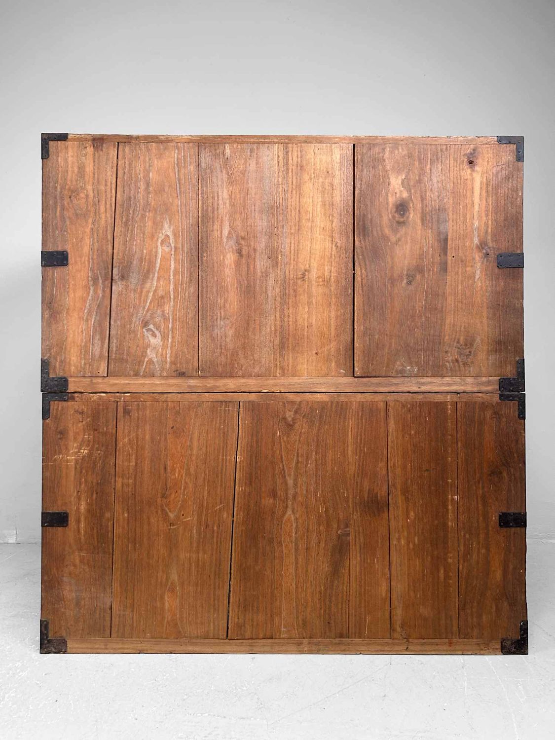 Traditional Japanese Kimono Tansu Chest of Drawers, Meiji period.