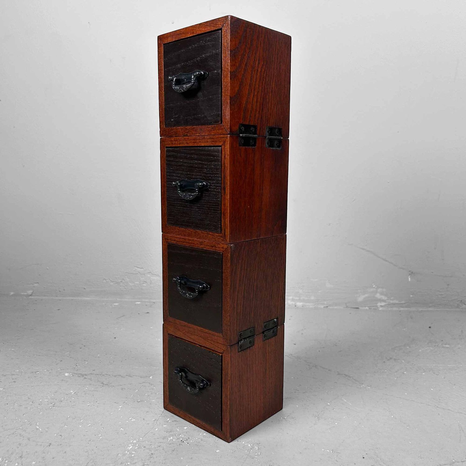 Small Modular Japanese Drawer Cabinet, Shōwa Period.