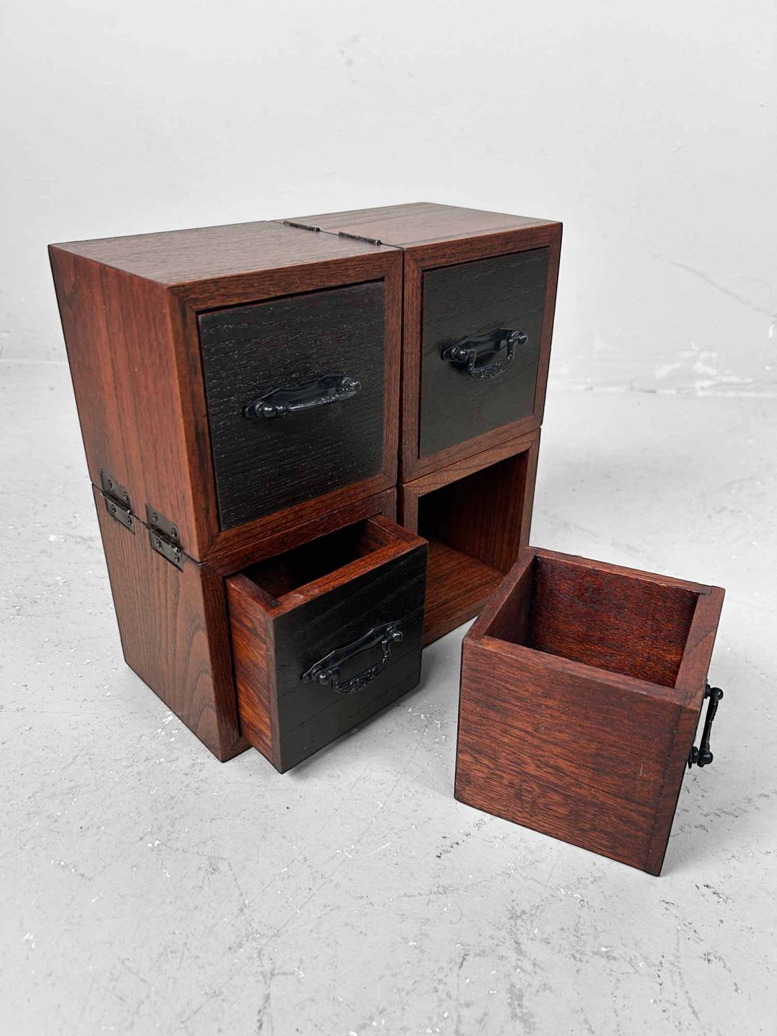 Small Modular Japanese Drawer Cabinet, Shōwa Period.