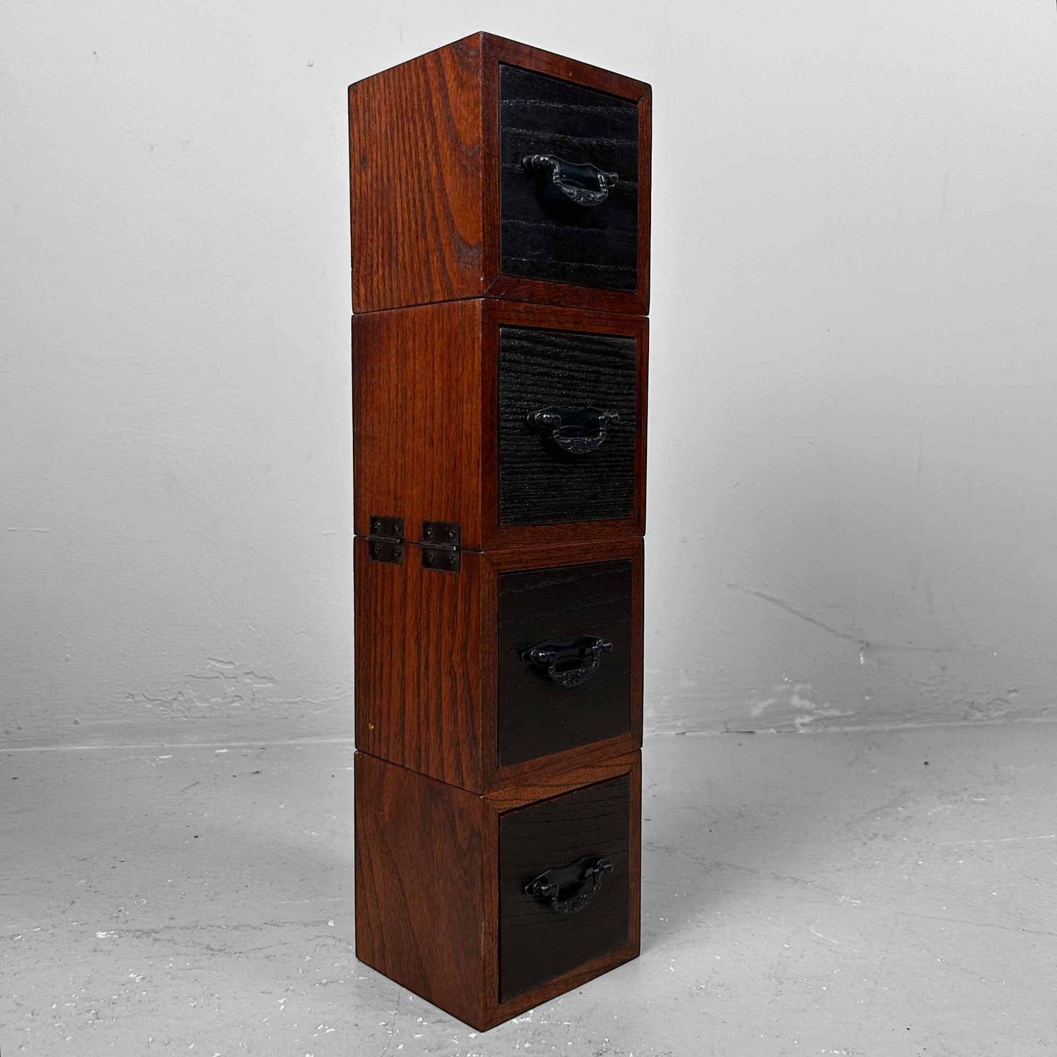 Small Modular Japanese Drawer Cabinet, Shōwa Period.