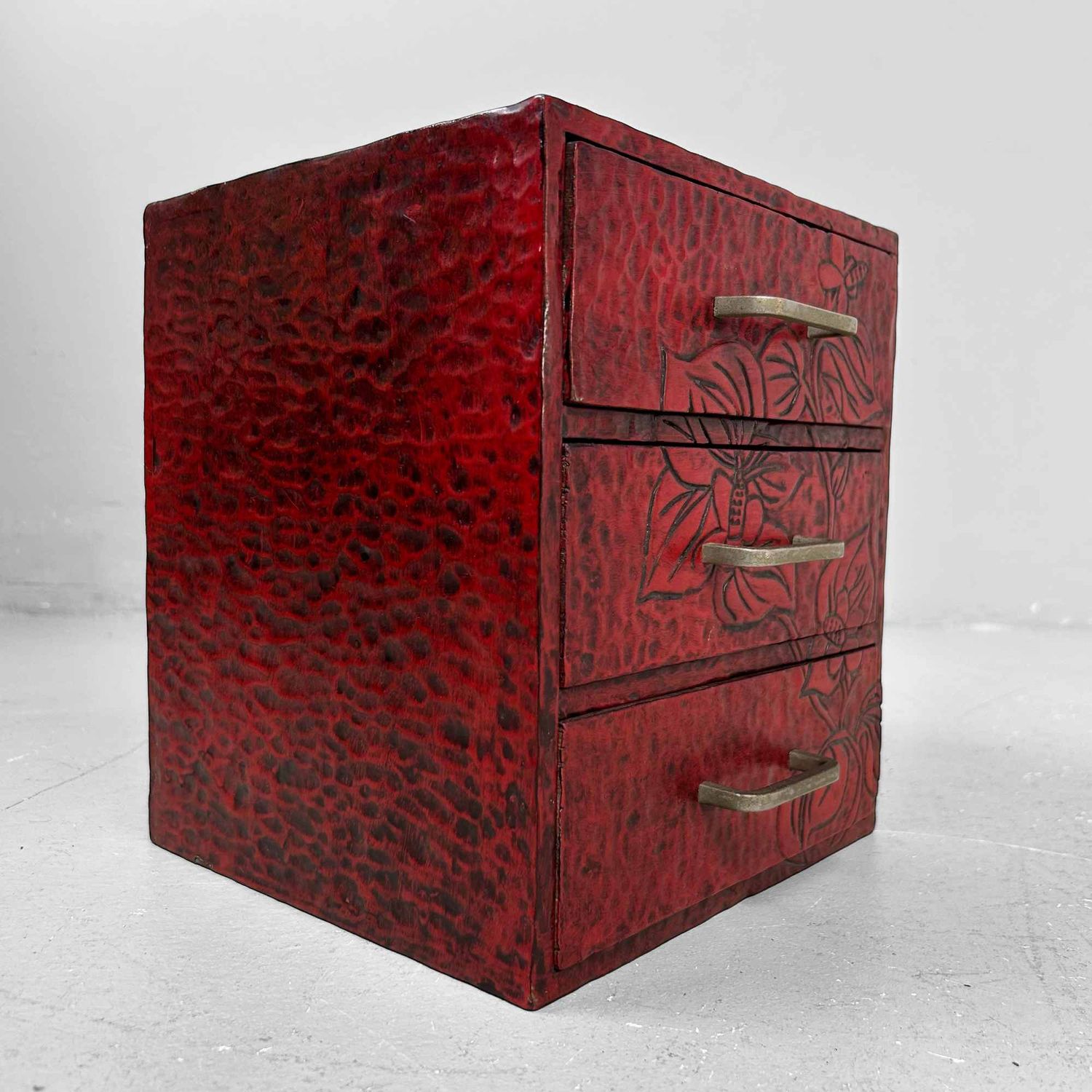 ​Kamakura Bori Haribako 'Flowers' Sewing Box, 1960s, Japan.