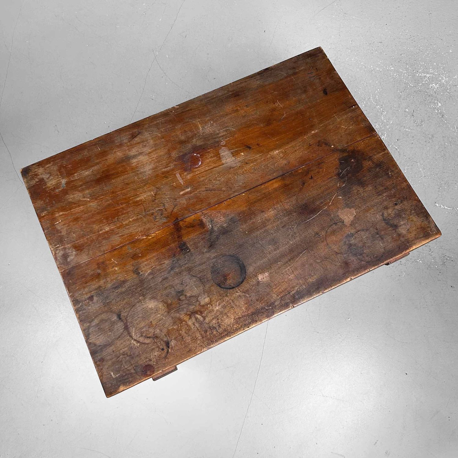 Traditional Low Japanese Writing Desk Shosai-Ki, Taishō Period.