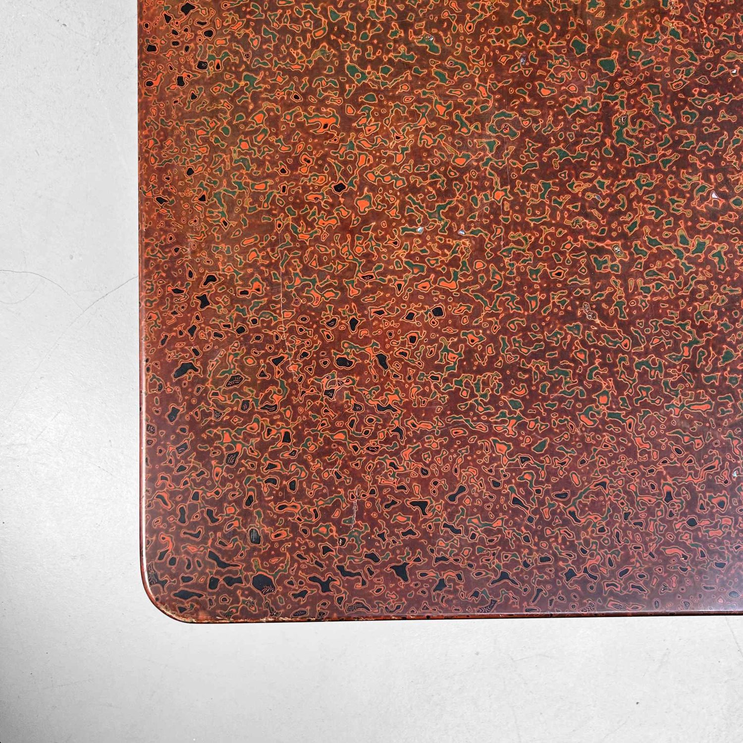 Elegante Lage Tafel, Tsugari Lakwerk, Chabudai, 1920s. Elegante Lage Tafel, Tsugari Lakwerk, Chabudai, 1920s.