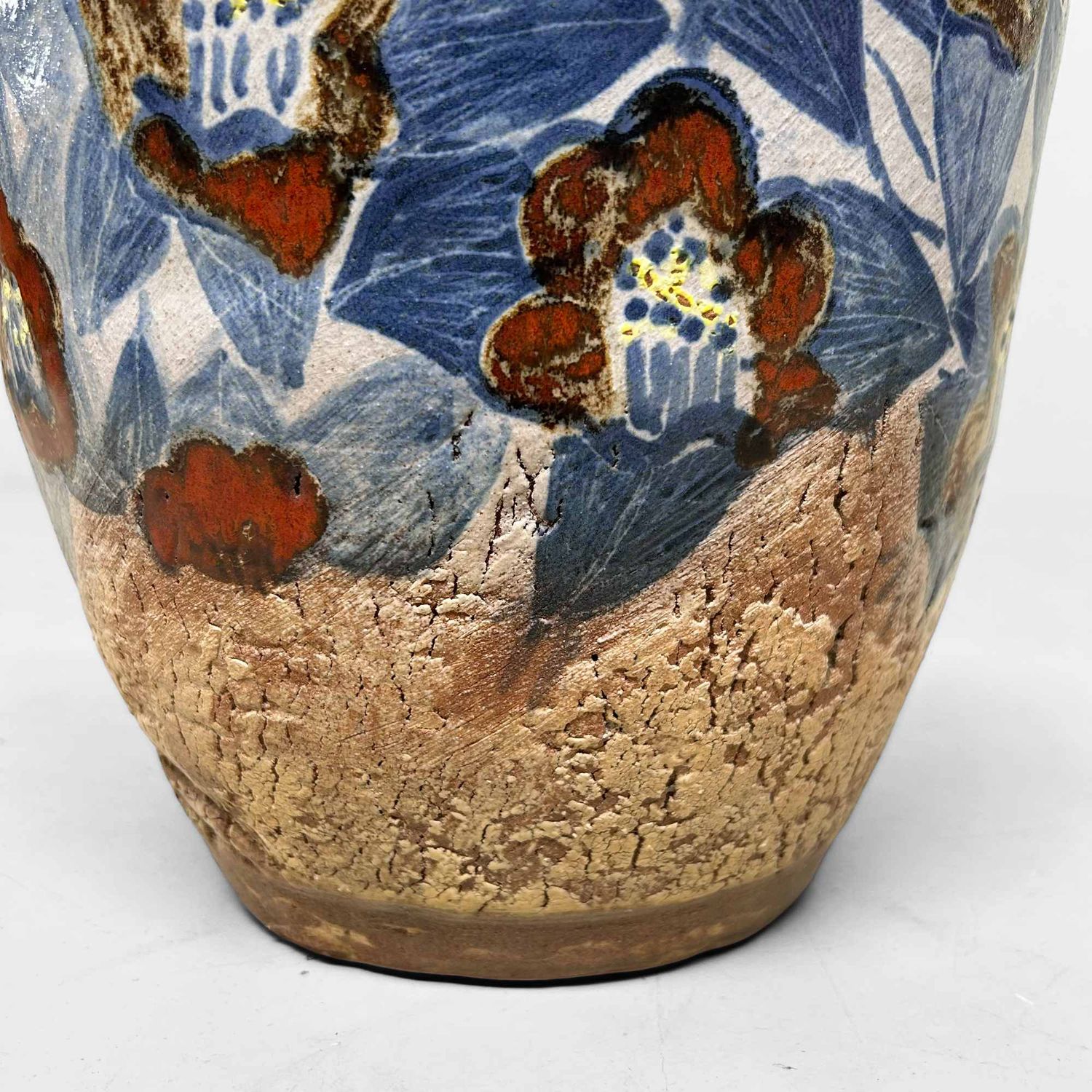 ​Unique Japanese Earthenware Ikebana Flower Vase, Taishō Period.