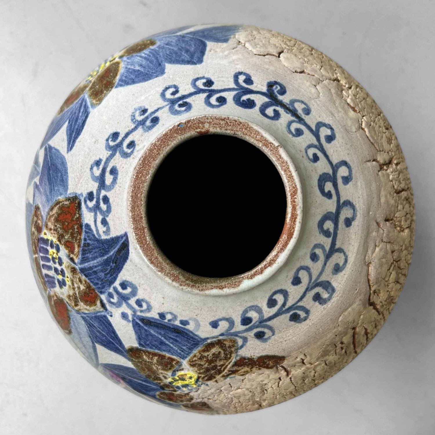 ​Unique Japanese Earthenware Ikebana Flower Vase, Taishō Period.