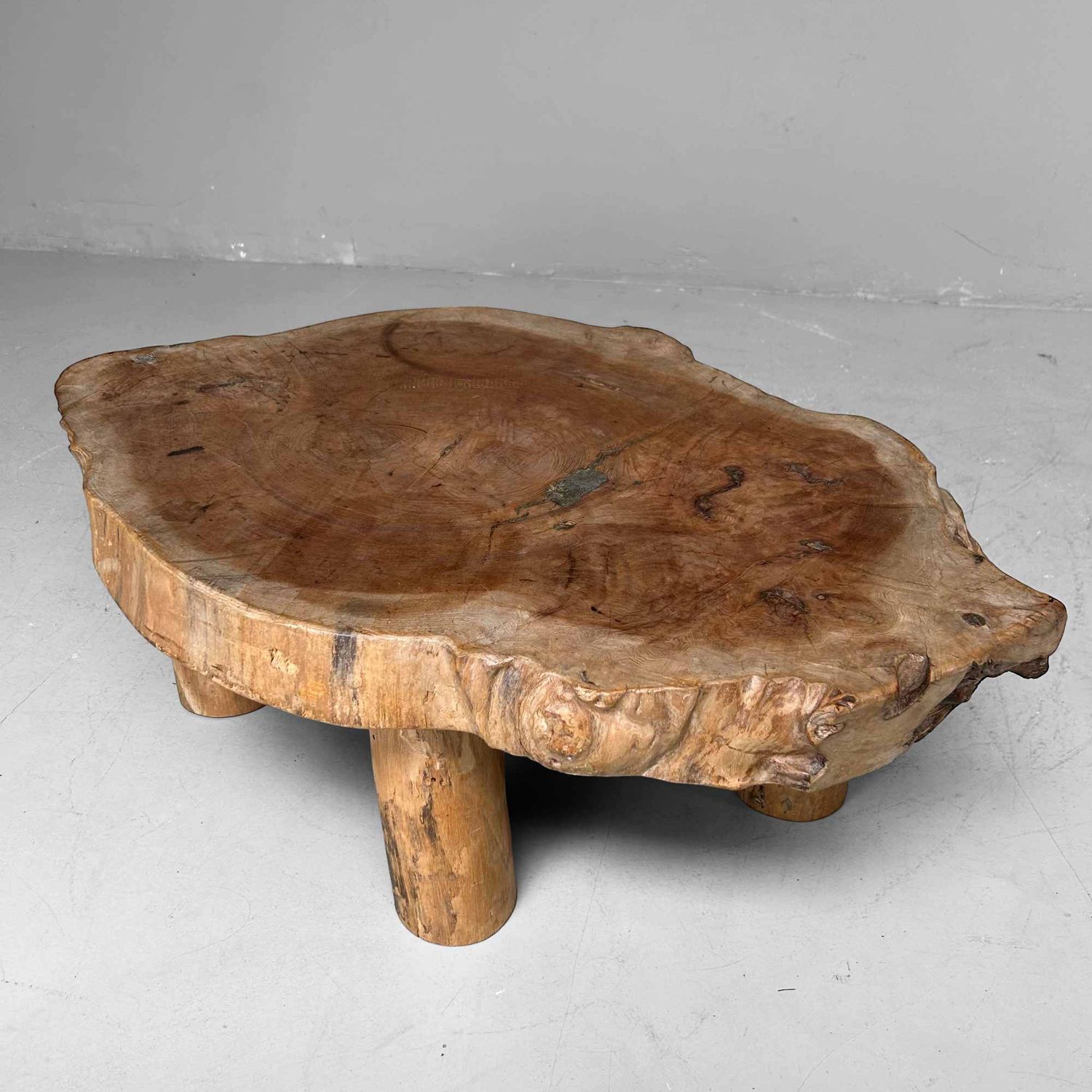 Japanese Log Table, Early Shōwa Period.