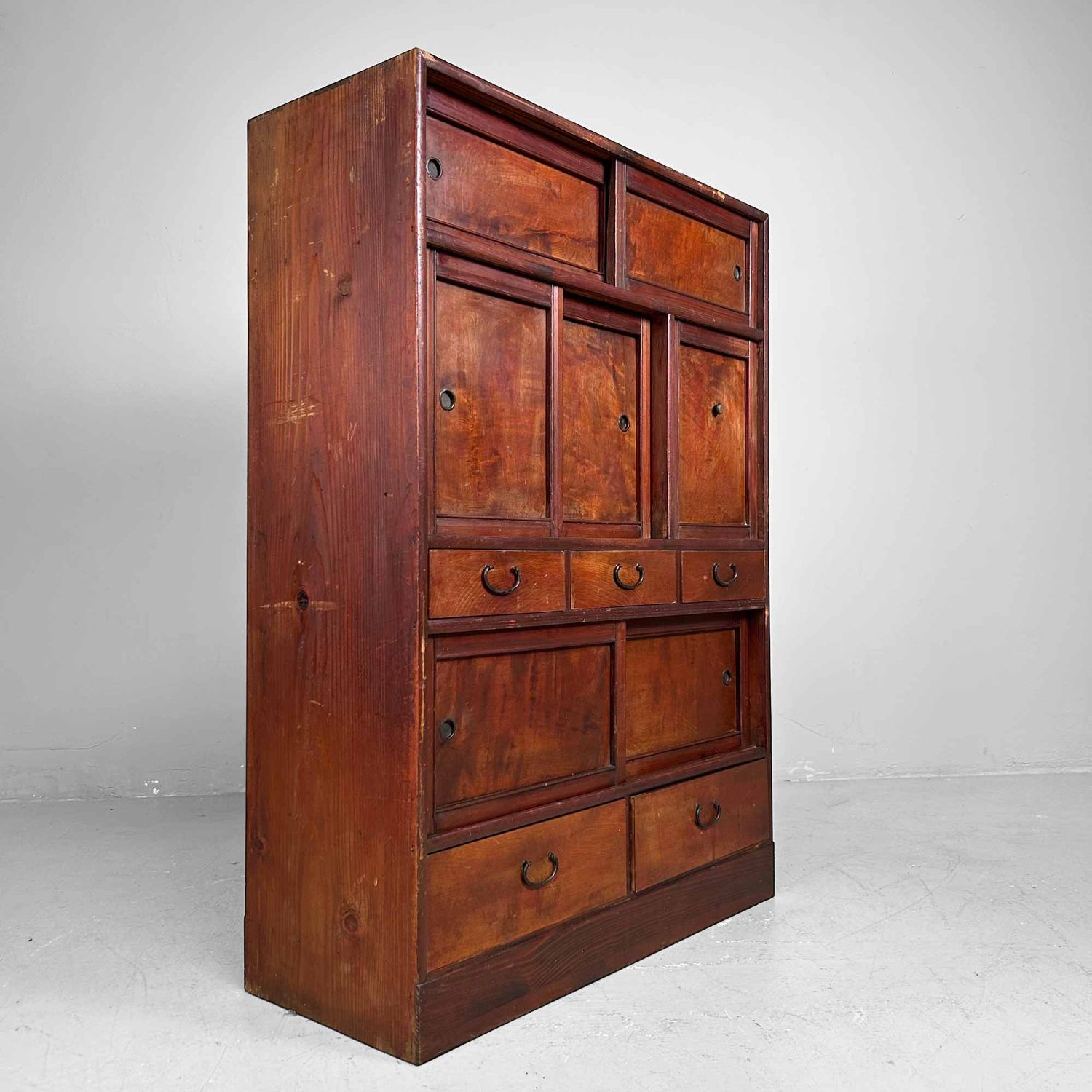Antique Cha Tansu, Japanese Tea Cabinet, Taishō Period.
