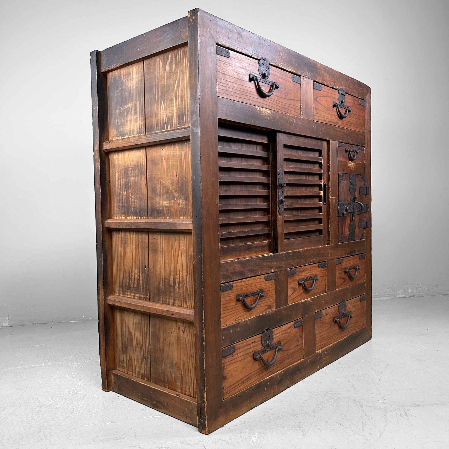 Traditional Japanese Tansu, Storage Cabinet, Meiji Period.