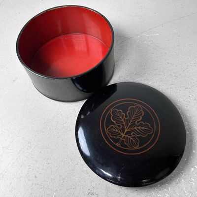 Urushi Chabako (茶箱) Japanse Thee Bewaardoos, Taishō-periode.