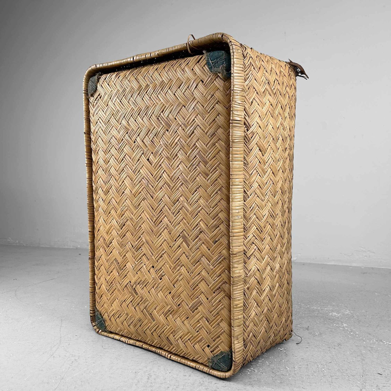 Japanse Gyori Bamboe Manddoos, Shōwa periode. Japanse Gyori Bamboe Manddoos, Shōwa periode.