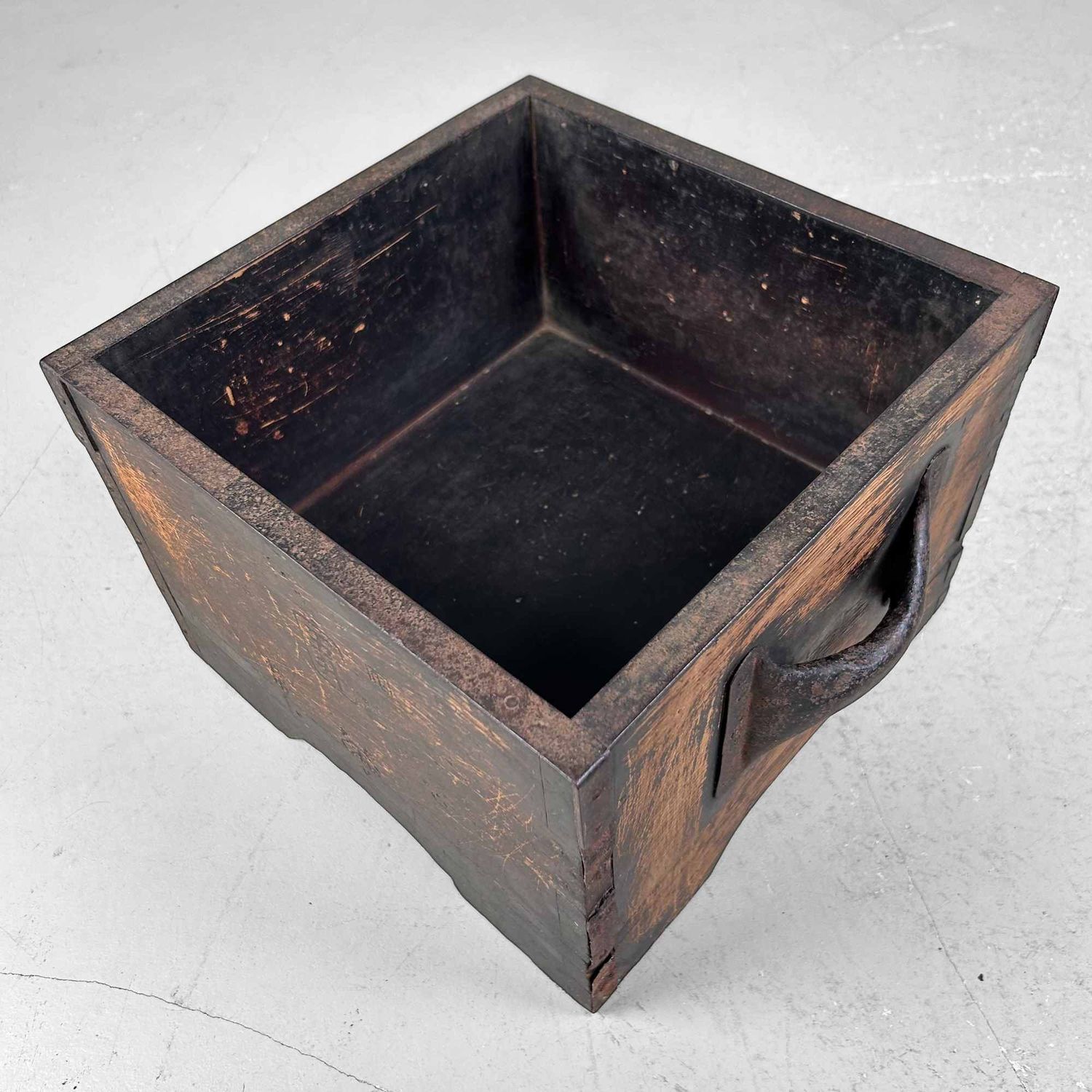 Japanse Itomasu, Houten Maatcontainer, Edo Periode.