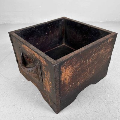 Japanese Itomasu, Wooden Measuring Container, Edo Period.