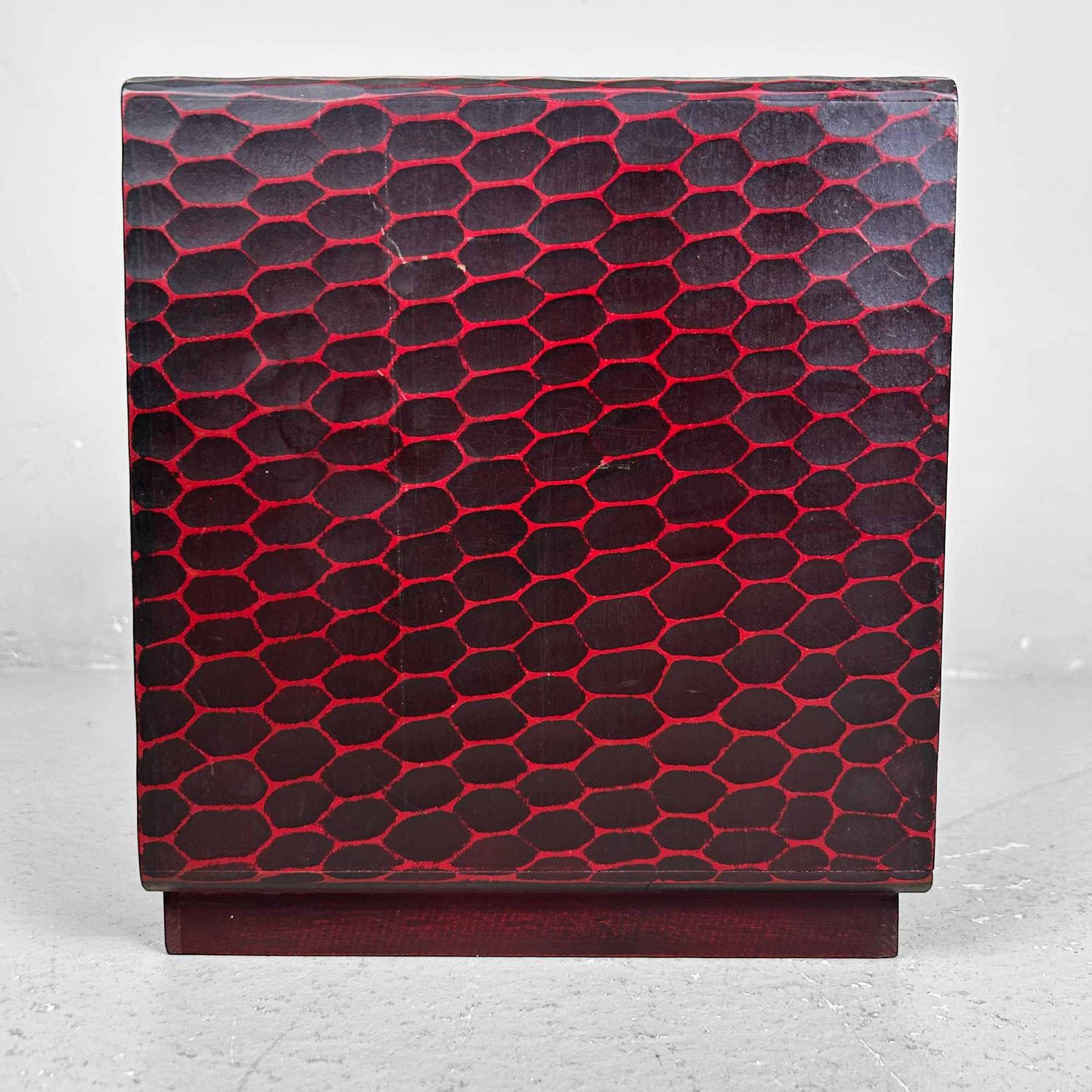 Vintage Kamakura Bori Haribako, Japans Naaikastje, Shōwa, Japan.