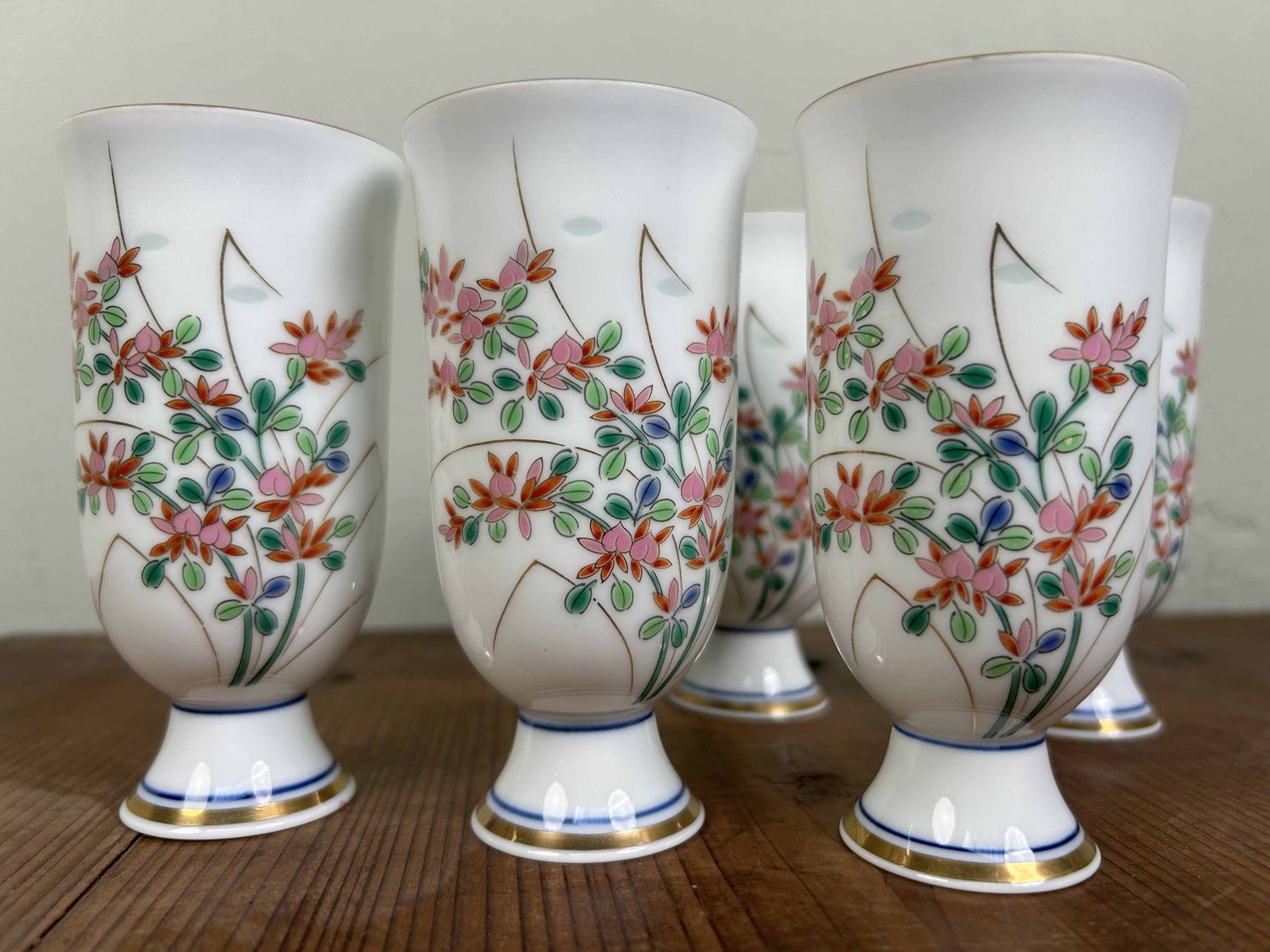 Rare Set of Sake/Tea Cups, Shobido Honten, Arita, Shōwa Period.