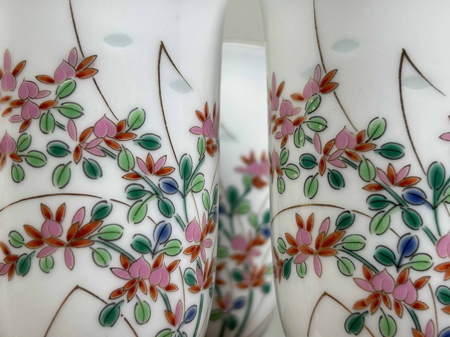 Rare Set of Sake/Tea Cups, Shobido Honten, Arita, Shōwa Period.