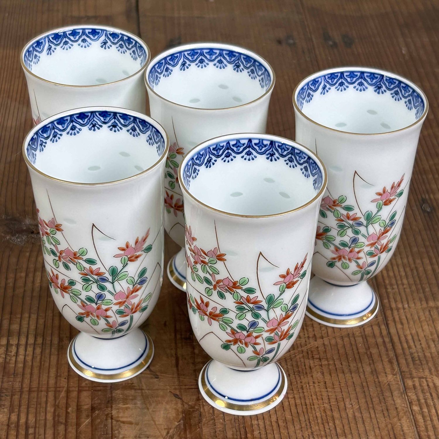 Rare Set of Sake/Tea Cups, Shobido Honten, Arita, Shōwa Period.