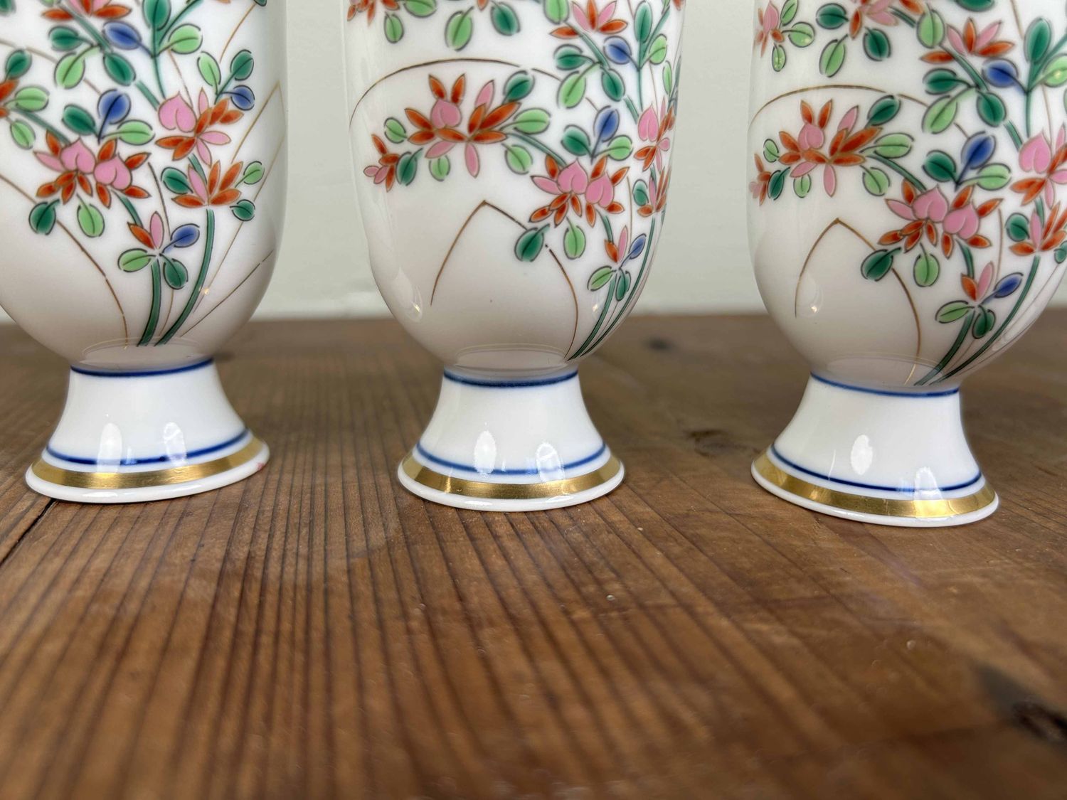 Rare Set of Sake/Tea Cups, Shobido Honten, Arita, Shōwa Period.