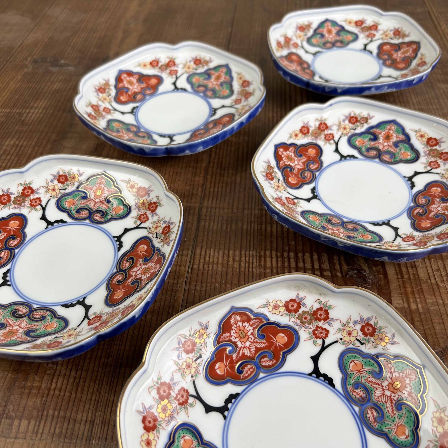 Set Kozara Porseleinen Borden, Shobido Honten, Arita​, Shōwa-periode.