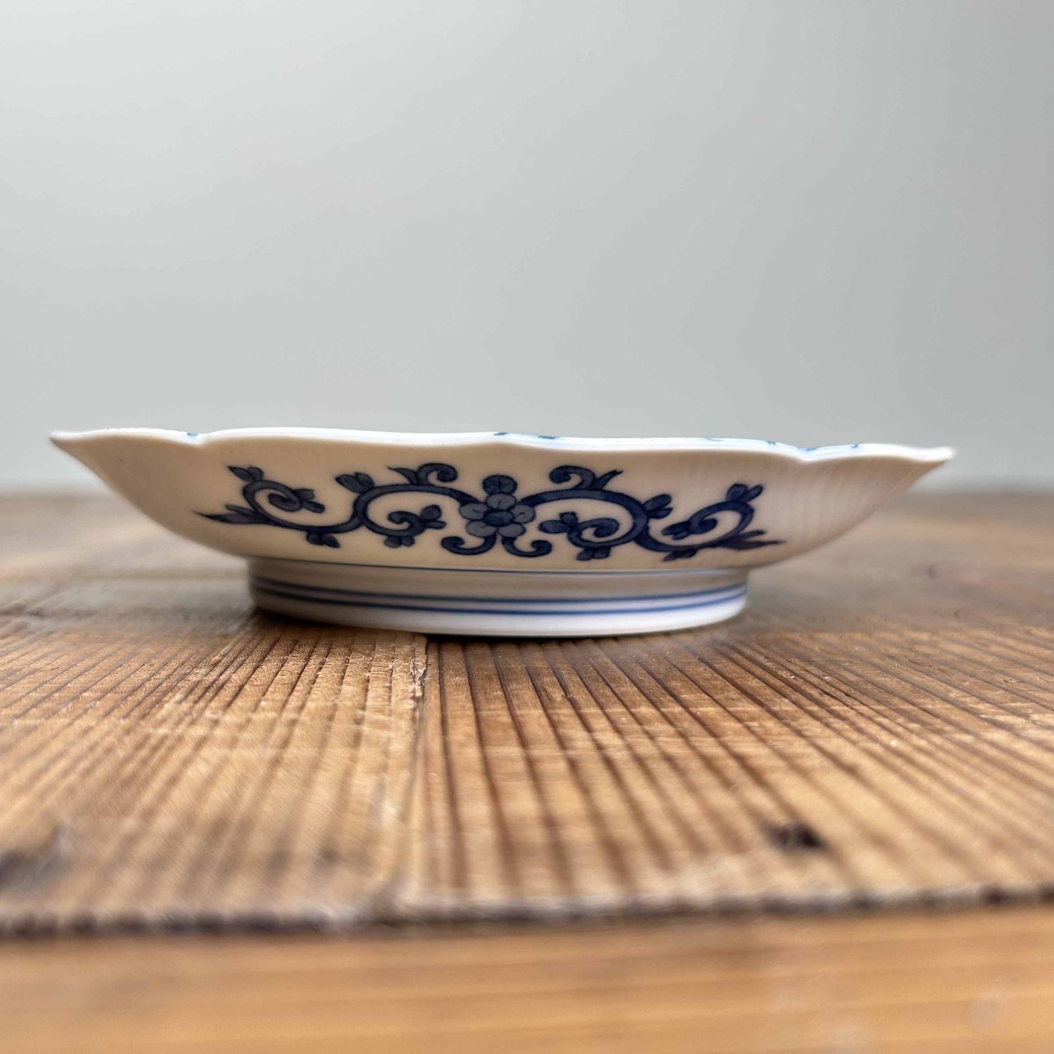 Set of Kozara Porcelain Plates, Shobido Honten, Arita Yaki, Shōwa Period.