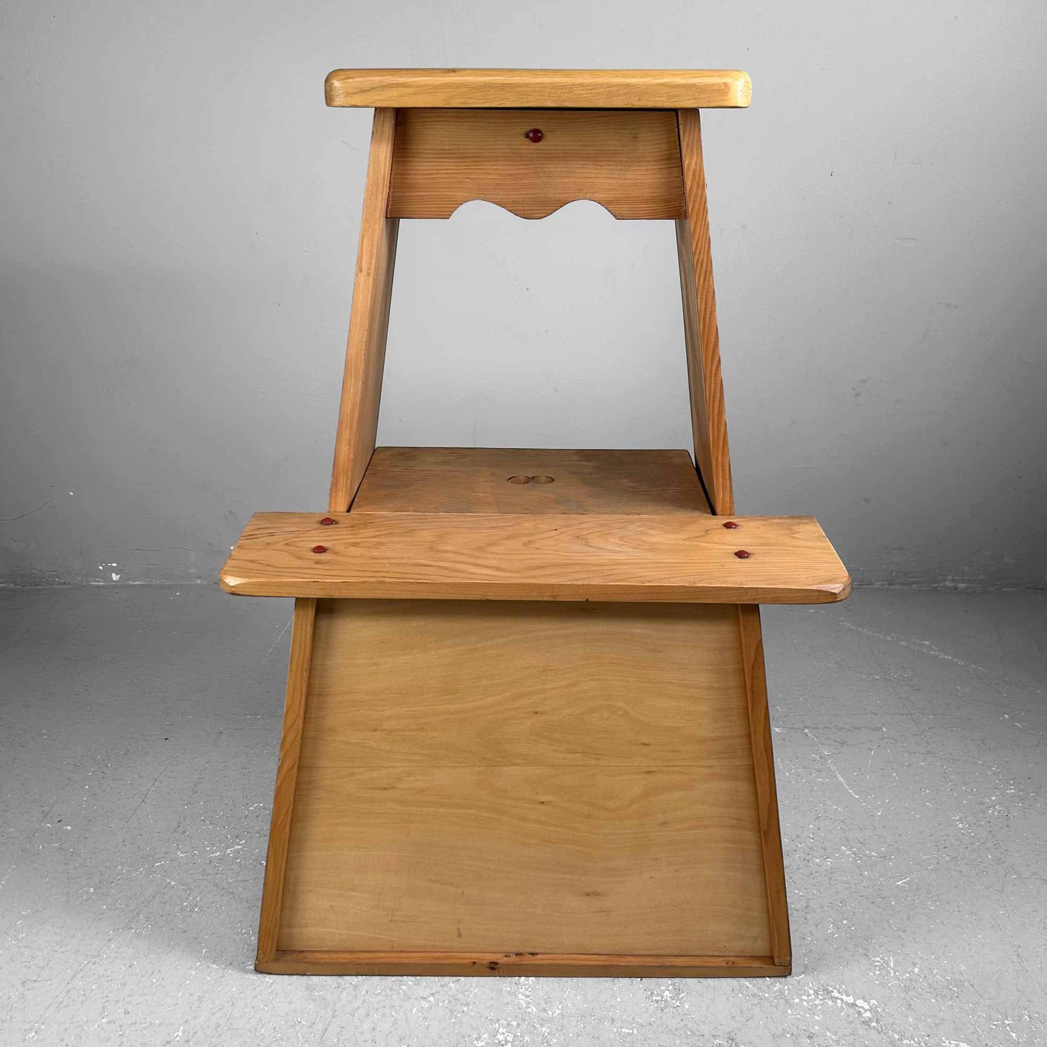 Fumidai 踏み台, Wooden Stepping Stool, Shōwa Period, Japan.