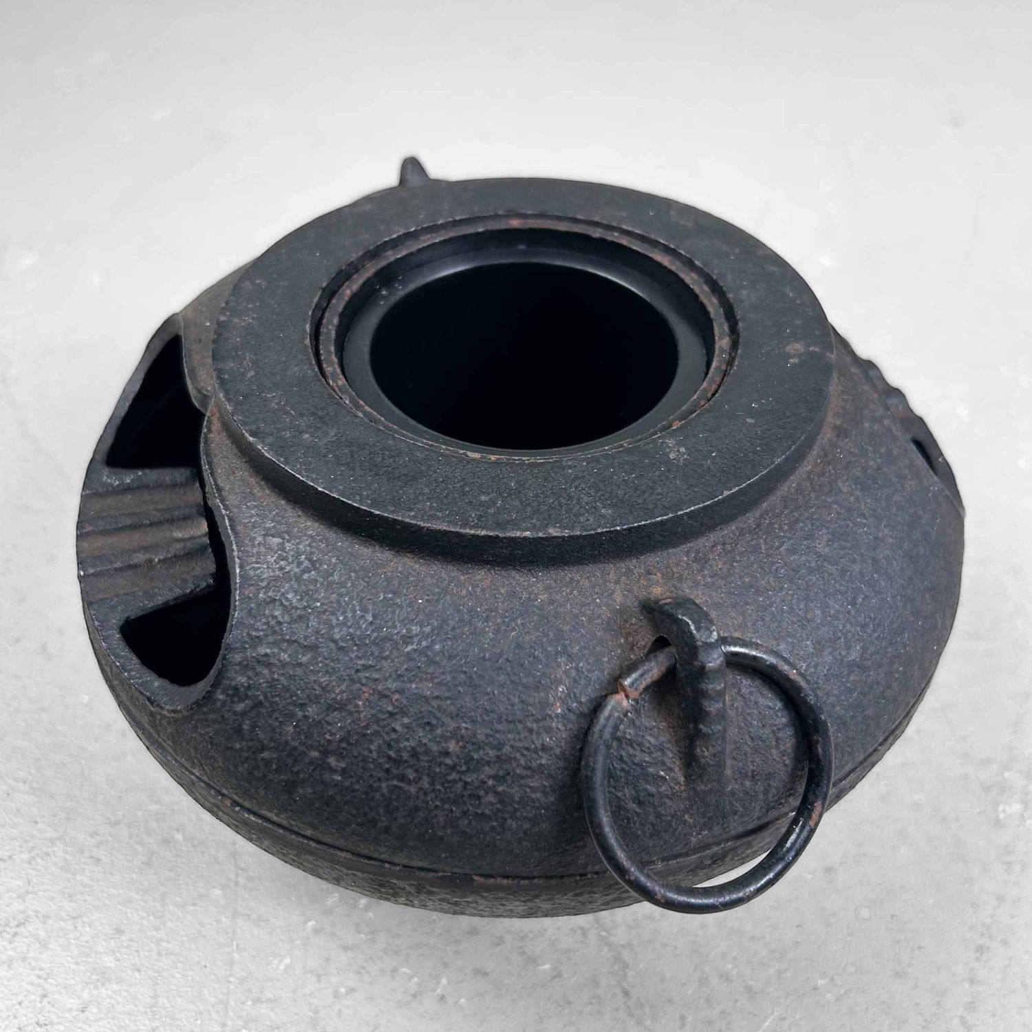 Japanese Cast Iron 'Chagama​ Furo' Ashtray, Nambu Tekki, Shōwa Period.