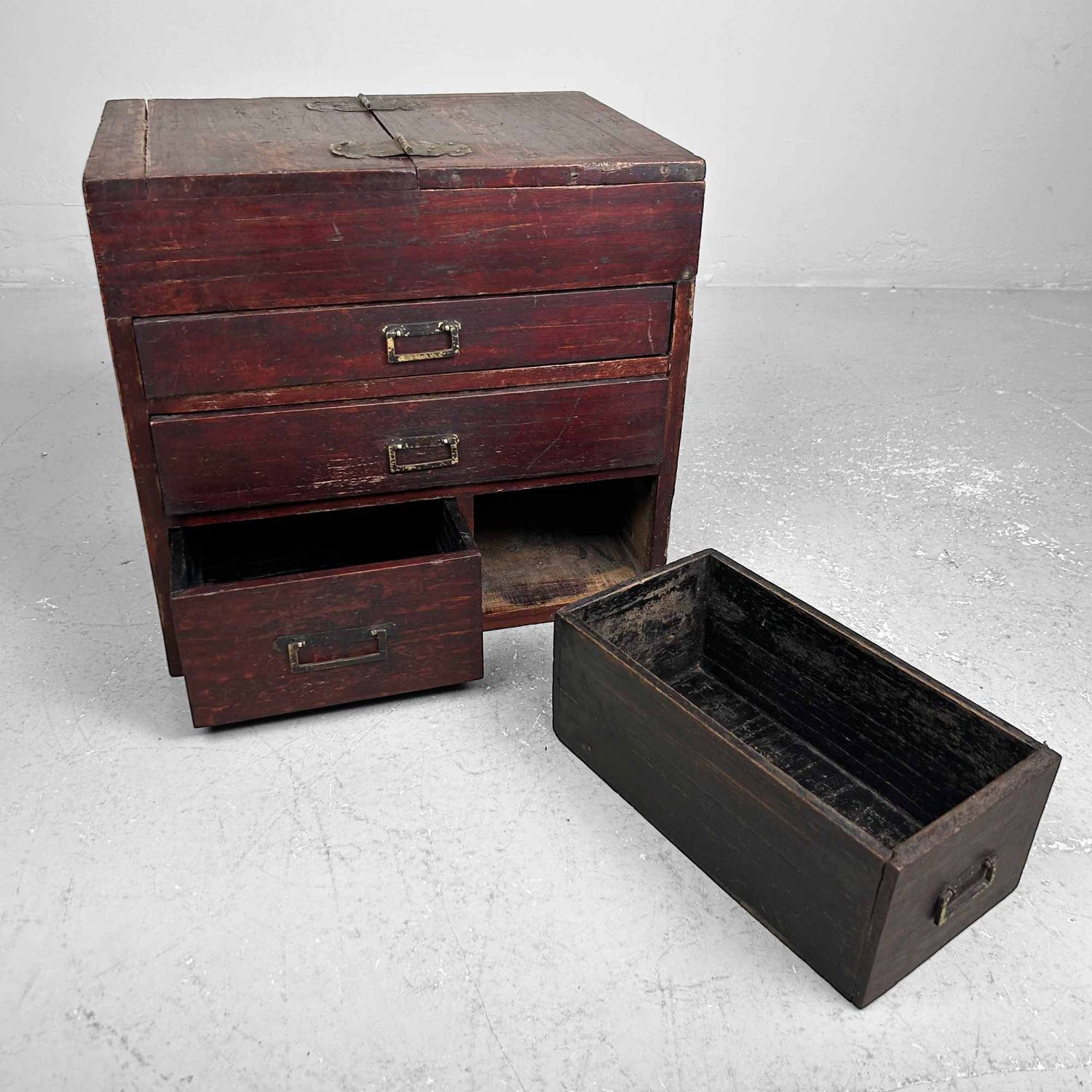 Japanese Antique Sewing Cabinet, Haribako, Taishō Period, Japan.
