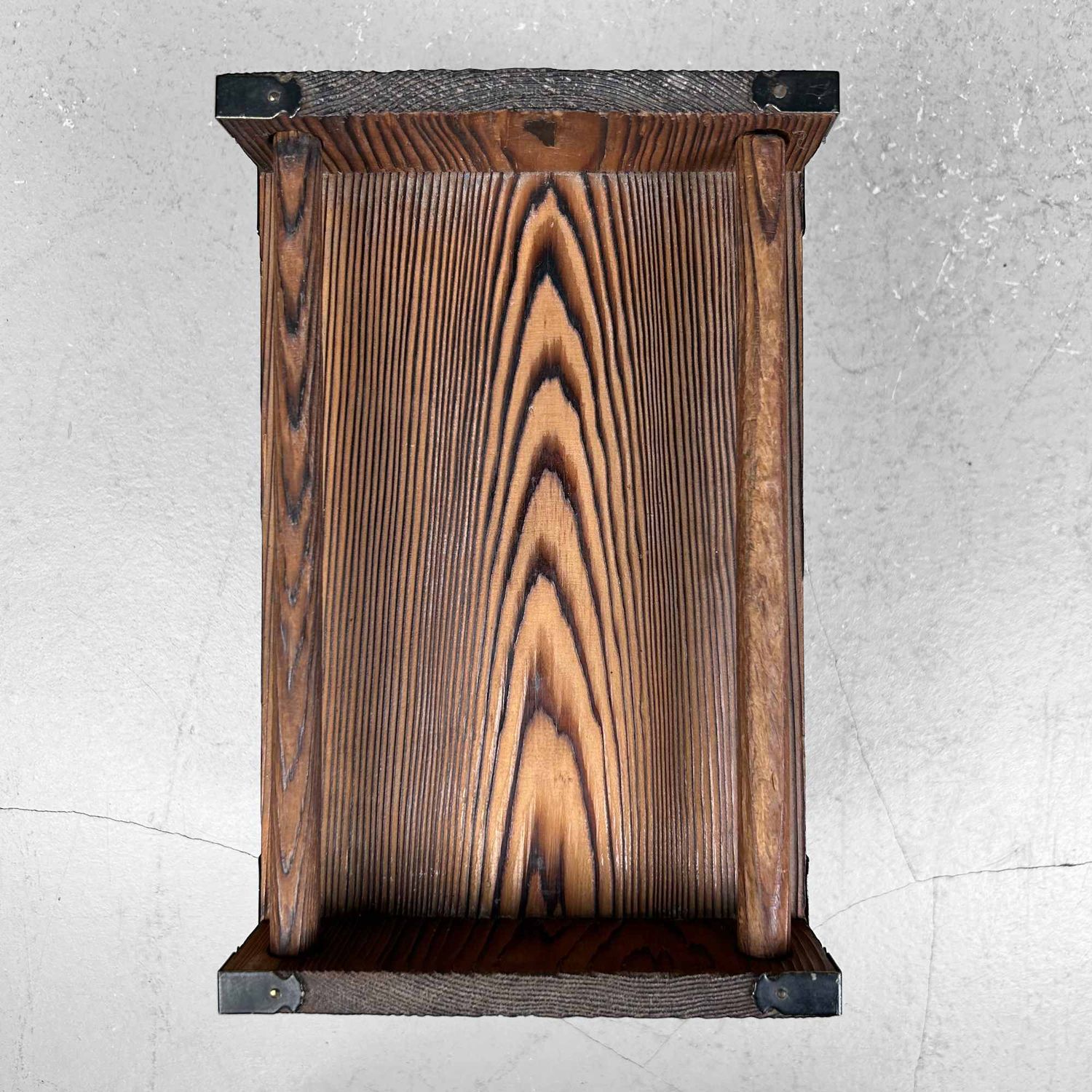 Yakusugi Kastje voor Juwelen, Japan, Shōwa-periode.