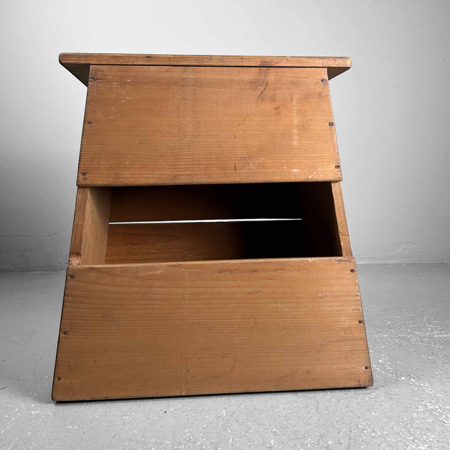 Fumidai 踏み台 Wooden Step Stool, Shōwa Period, Japan.