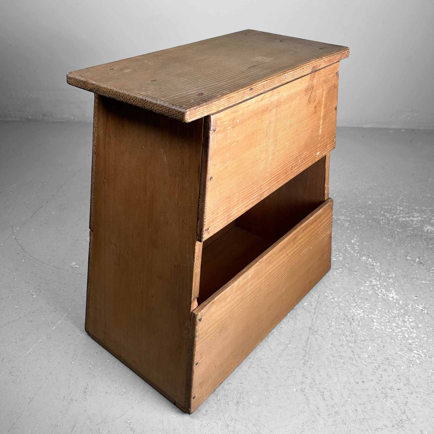 Fumidai 踏み台 Wooden Step Stool, Shōwa Period, Japan.