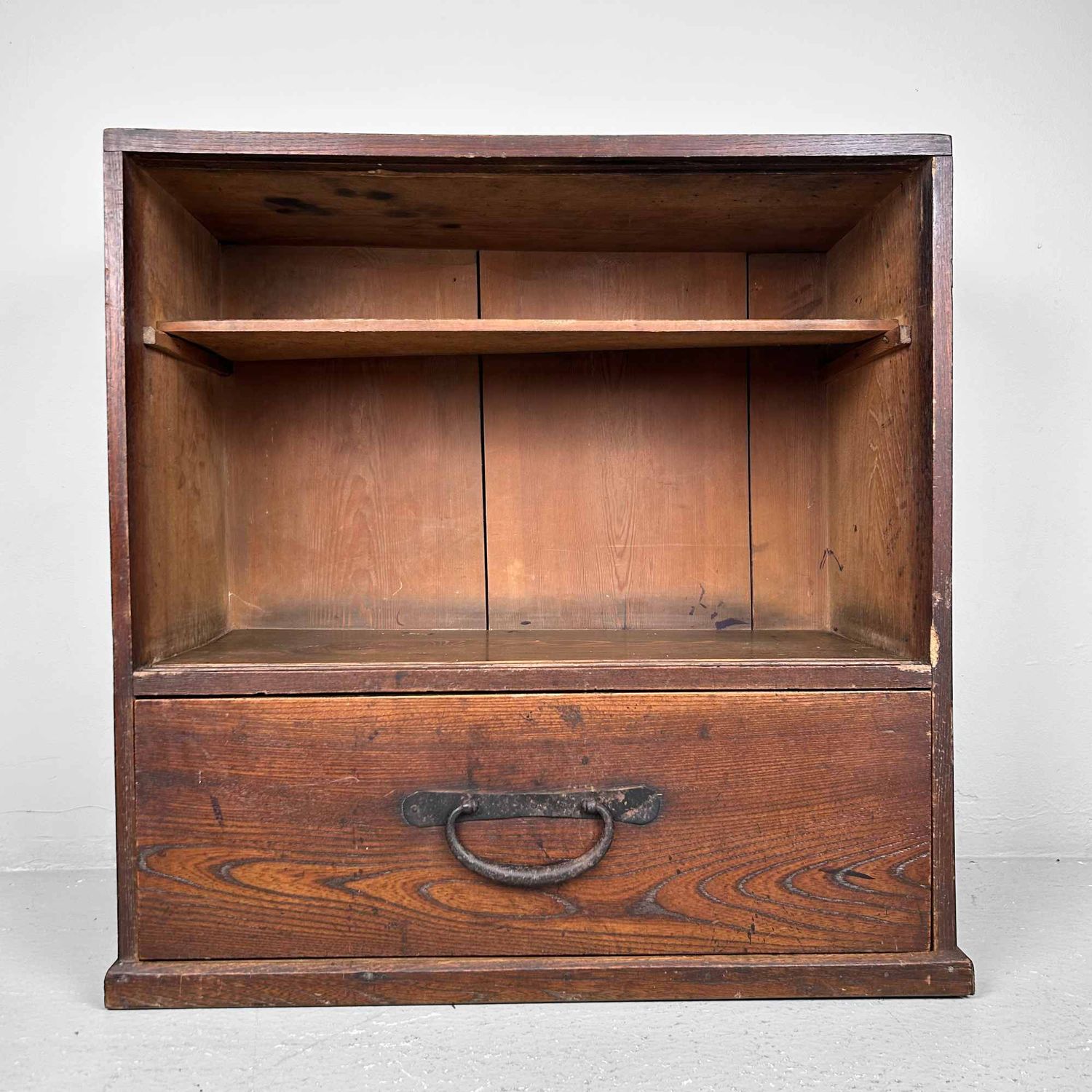 Kleine Japanse Tansu, Meiji periode, Japan.