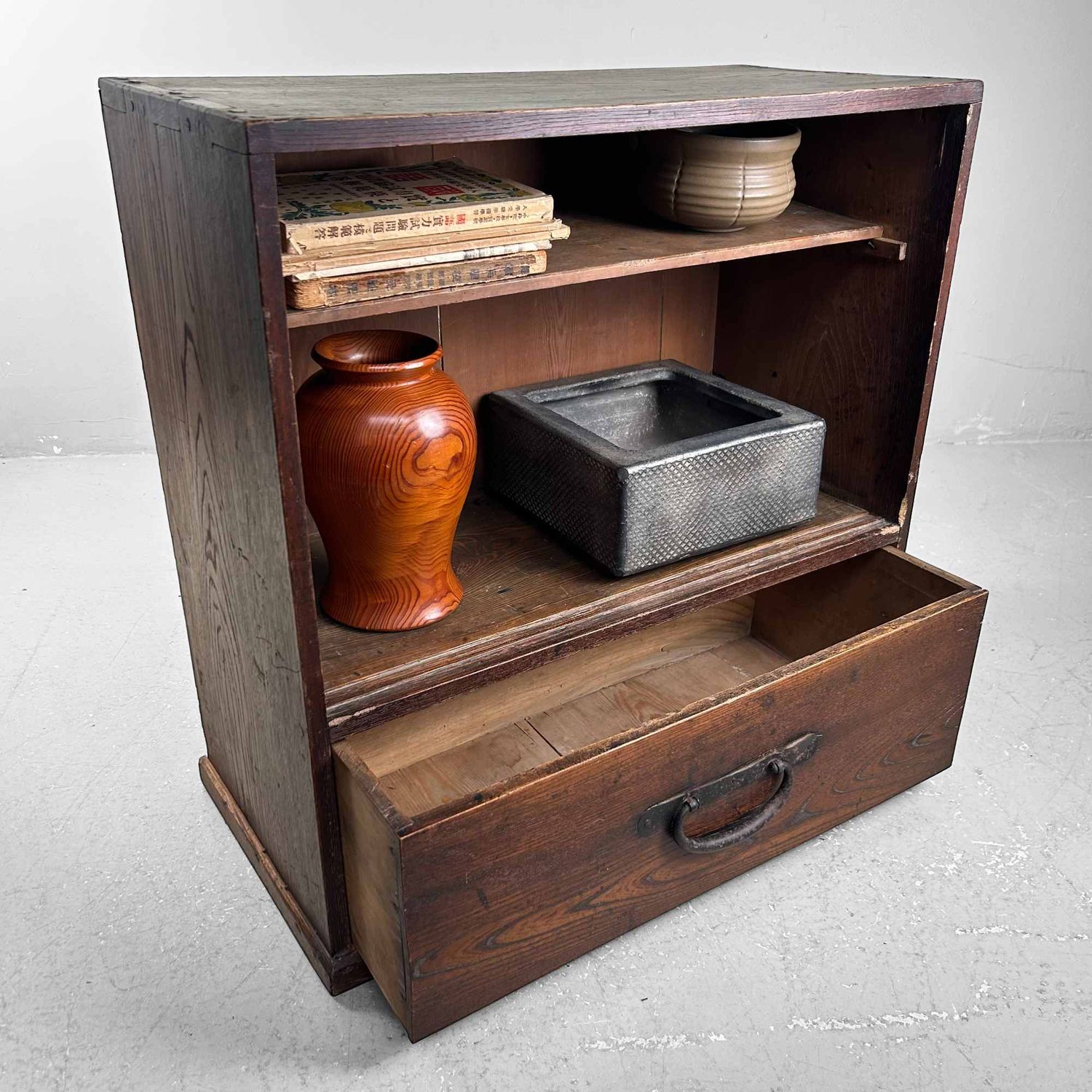 Kleine Japanse Tansu, Meiji periode, Japan.