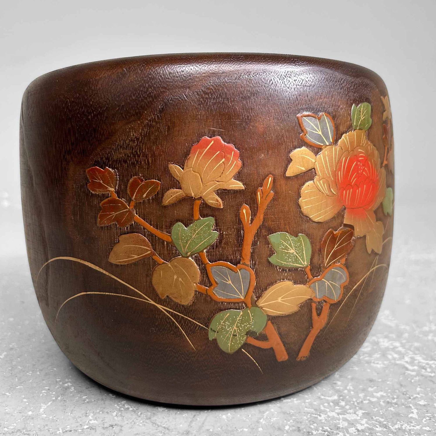 Vintage Maki-e Hibachi, Japanese Fire Pot, Shōwa period.