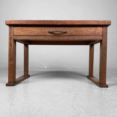 Small Japanese Shosai-Ki Writing Table, 書斎机, Early Shōwa Period.
