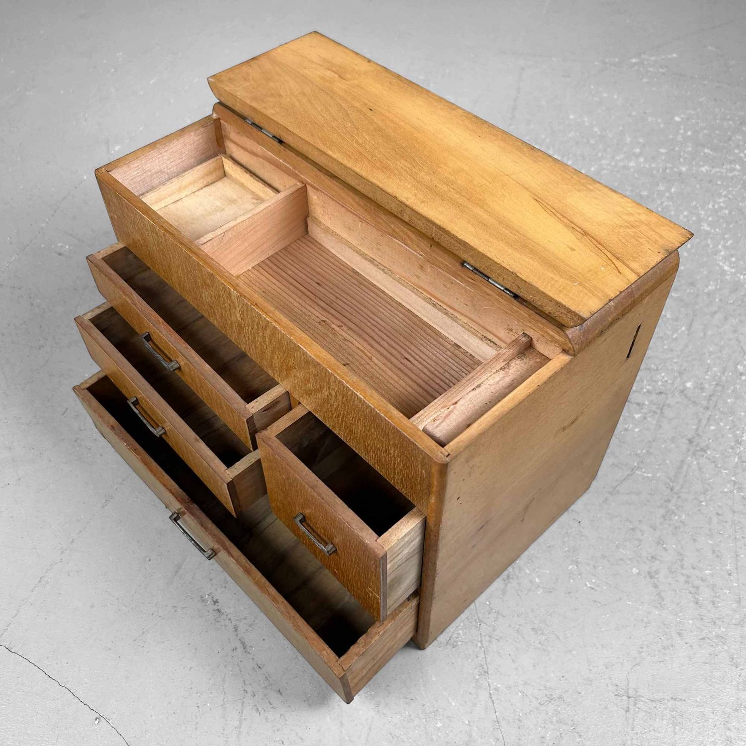 Japanese Vintage Sewing Box, Haribako, 大正, Shōwa Period, Japan.