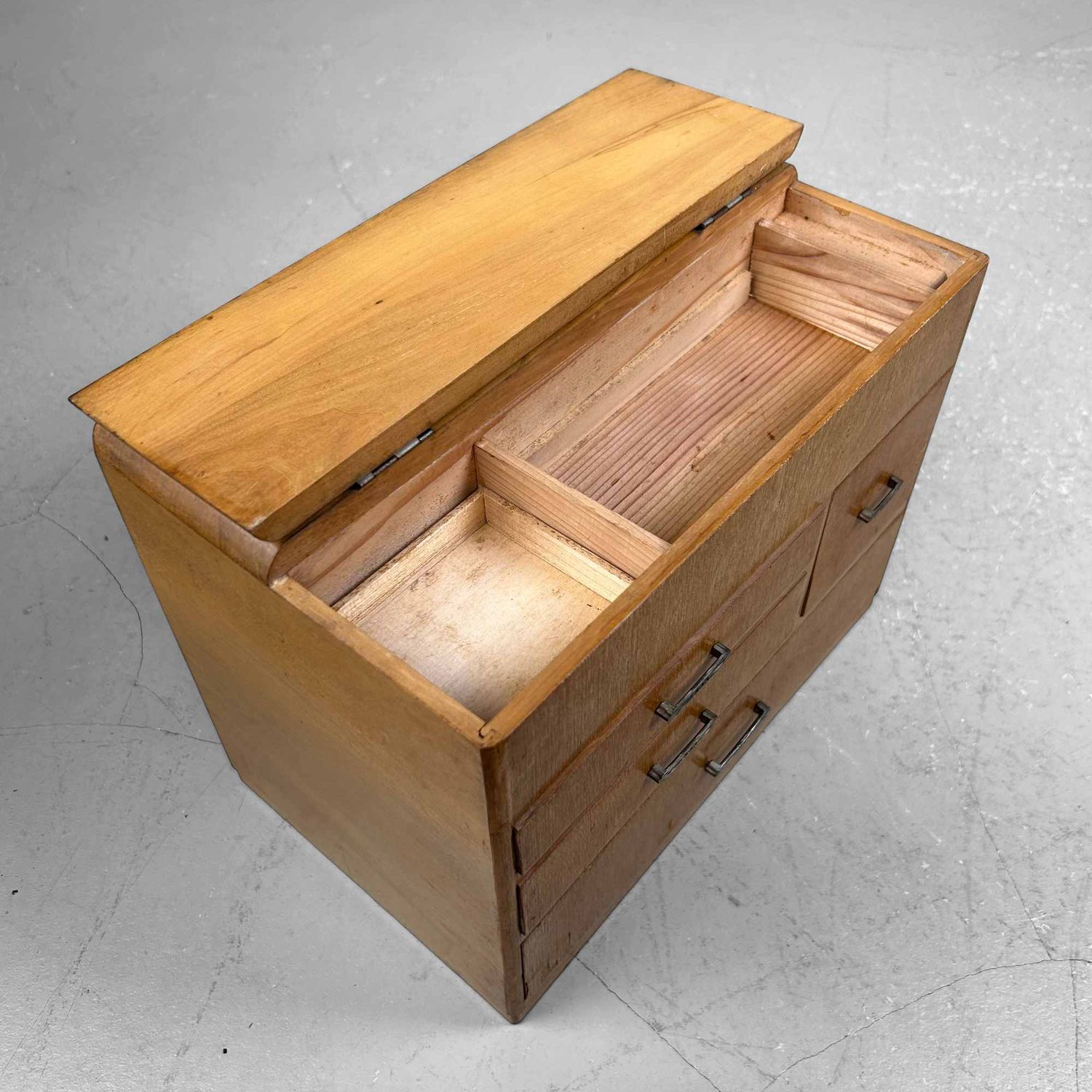 Japanese Vintage Sewing Box, Haribako, 大正, Shōwa Period, Japan.