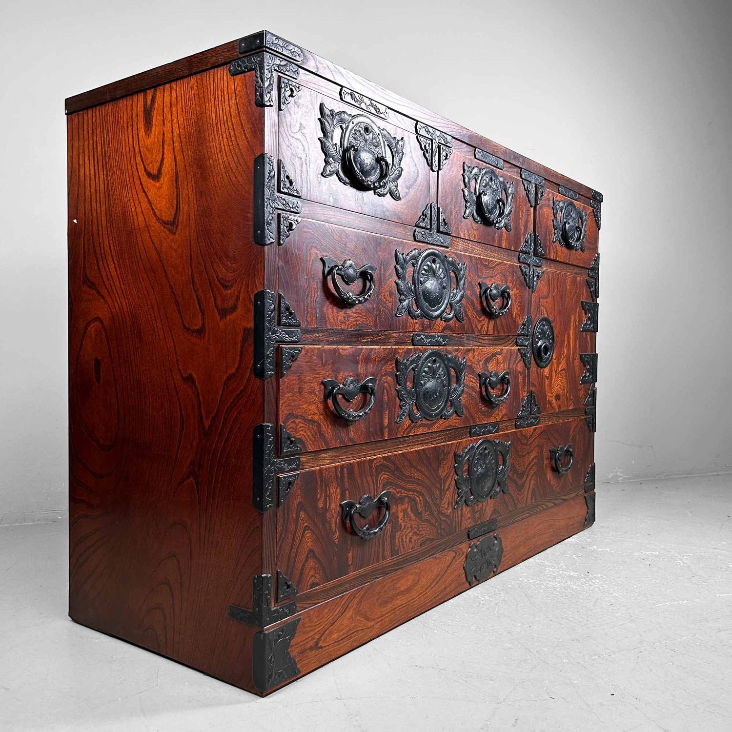 Mid Century Tansu, Japanse Ladekast, Shōwa Periode.