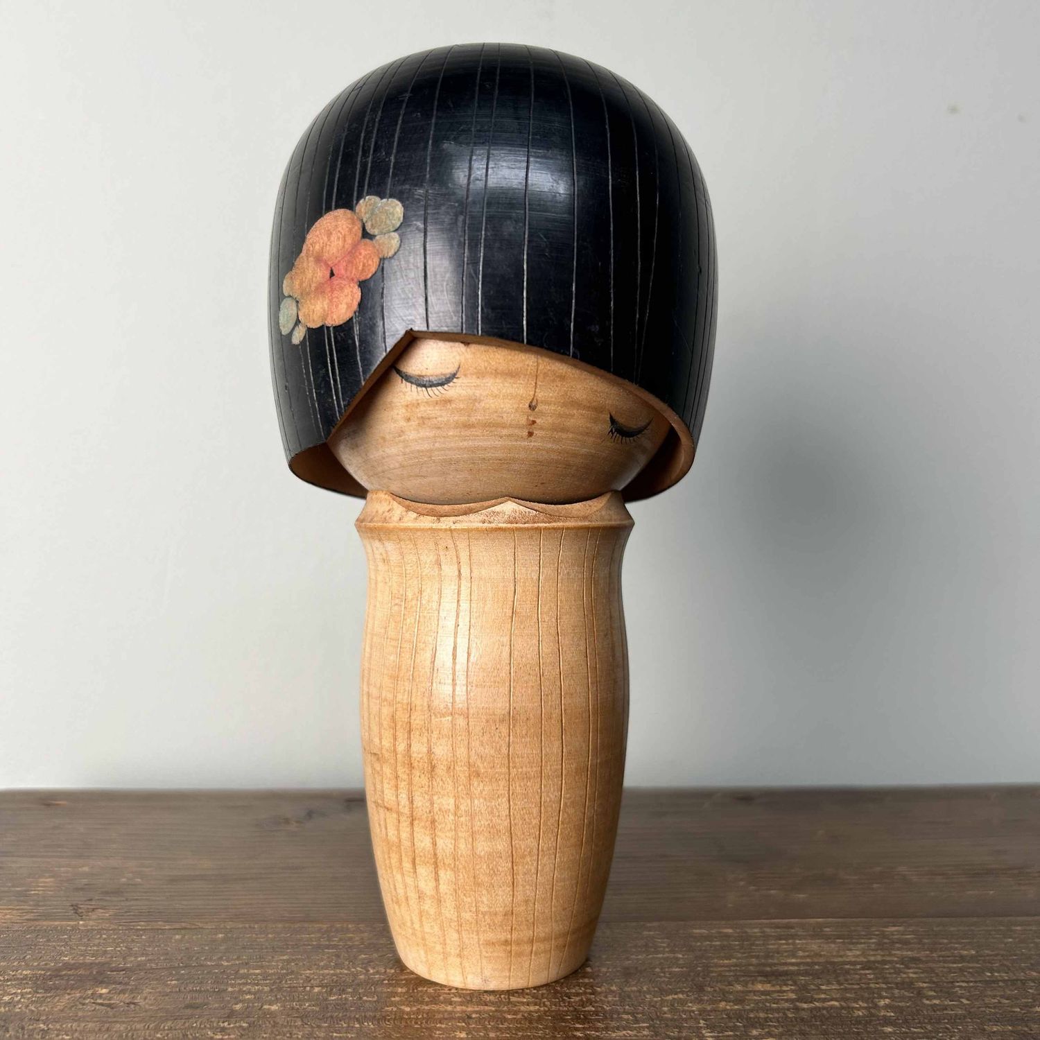 Elegant Vintage Sosaku Kokeshi by Izumi Ueda, Japan.