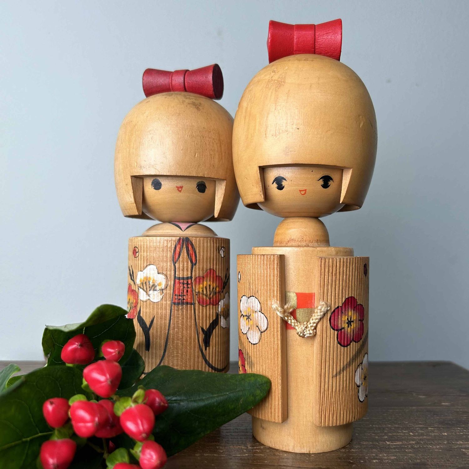 Set Kawaii Vintage Kokeshi door Tomio Ishida, Japan.
