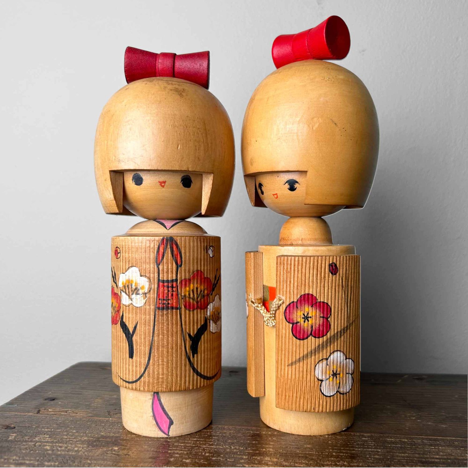 Set Kawaii Vintage Kokeshi door Tomio Ishida, Japan.