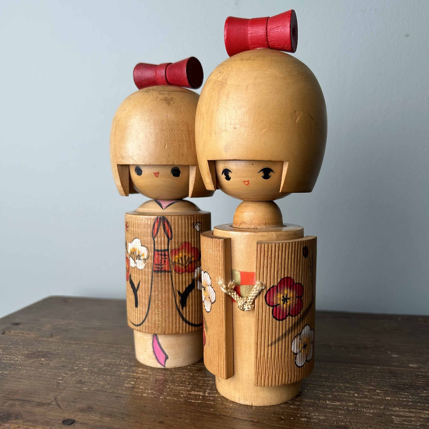 Set Kawaii Vintage Kokeshi door Tomio Ishida, Japan.