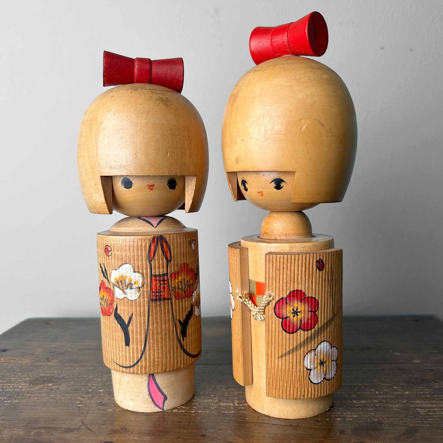 Set Kawaii Vintage Kokeshi door Tomio Ishida, Japan.