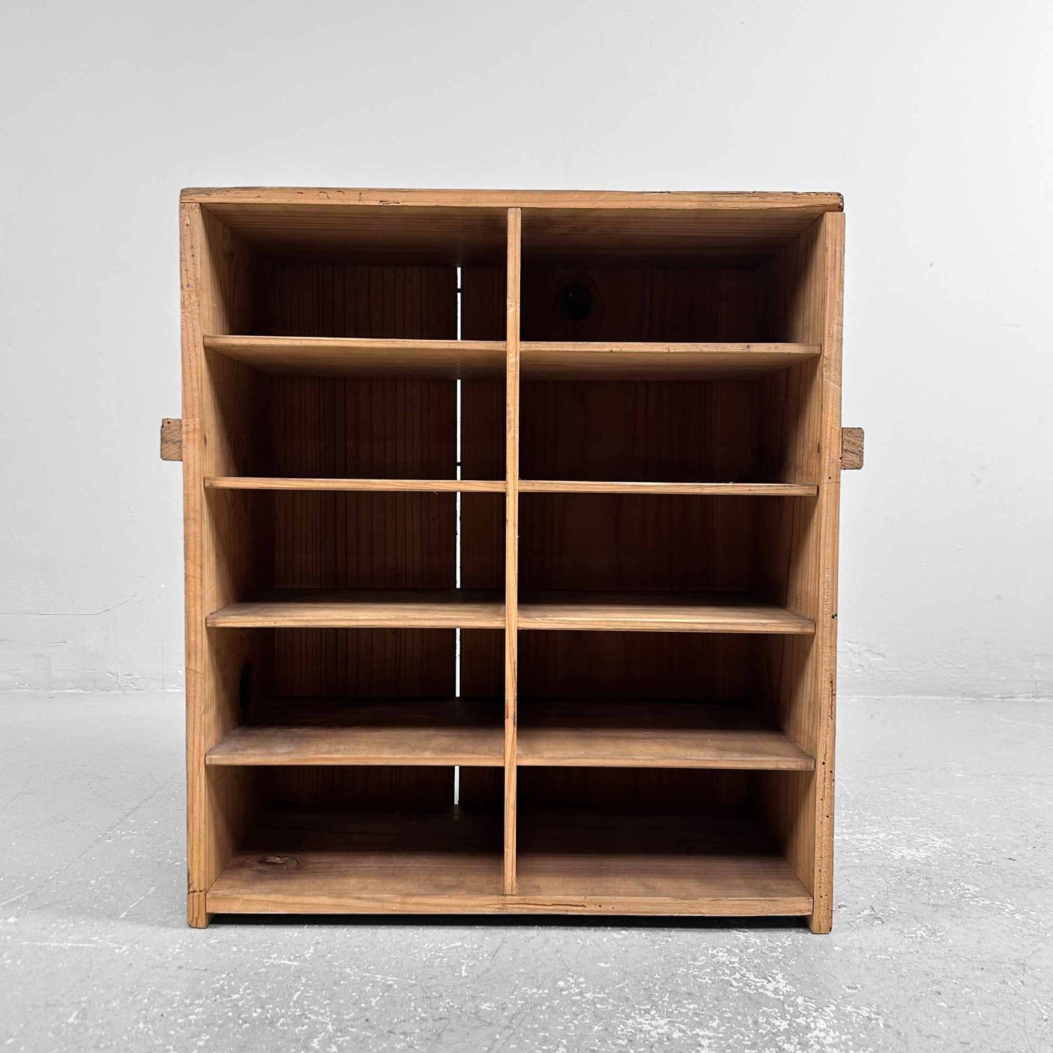 Klein Houten Opbergmeubel, Meiji periode, Japan.