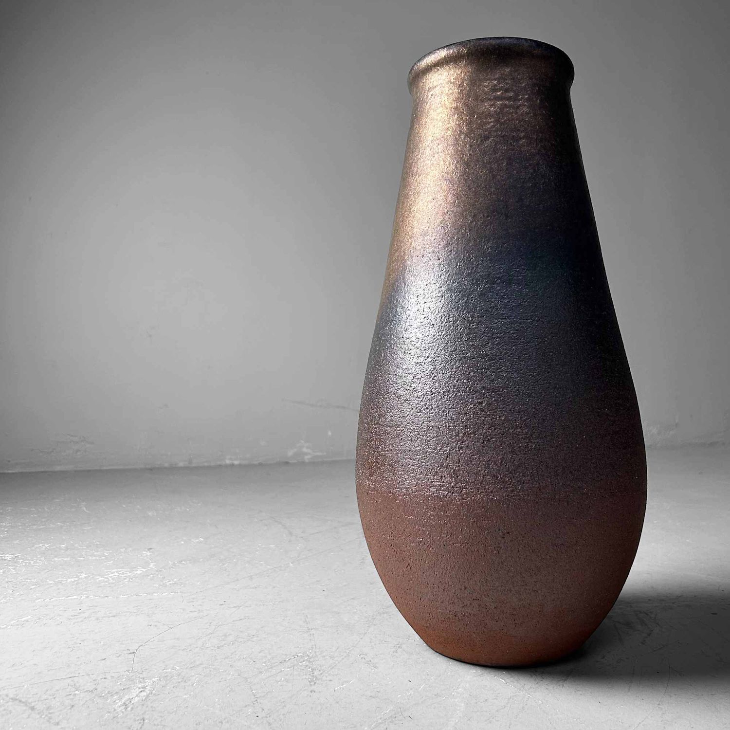 Ceramic Ikebana Flower Vase, Shigaraki, Japan. Ceramic Ikebana Flower Vase, Shigaraki, Japan.