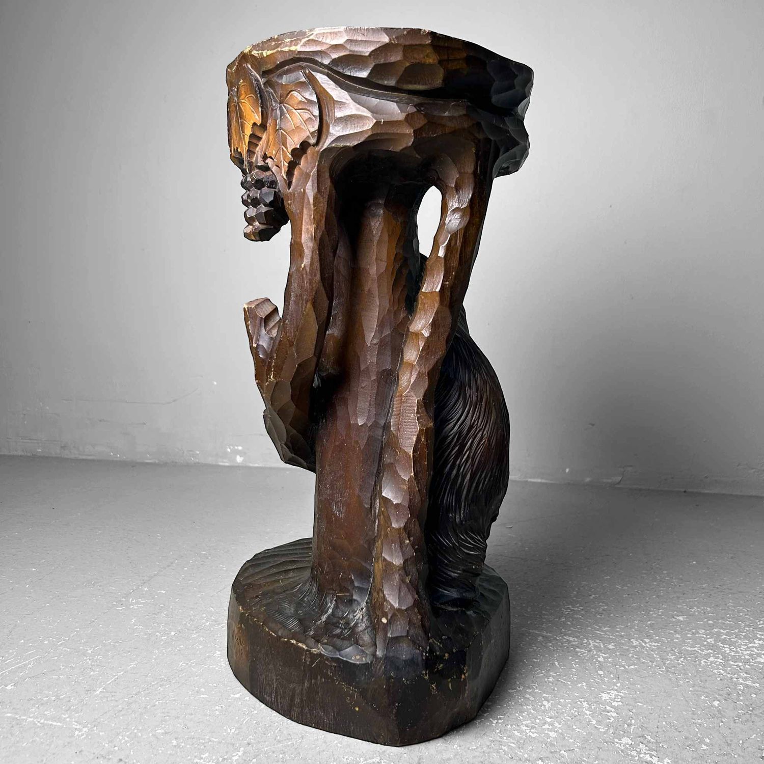 Wood Carved Bear Stand, Ainu Art, Hokkaido, Japan.