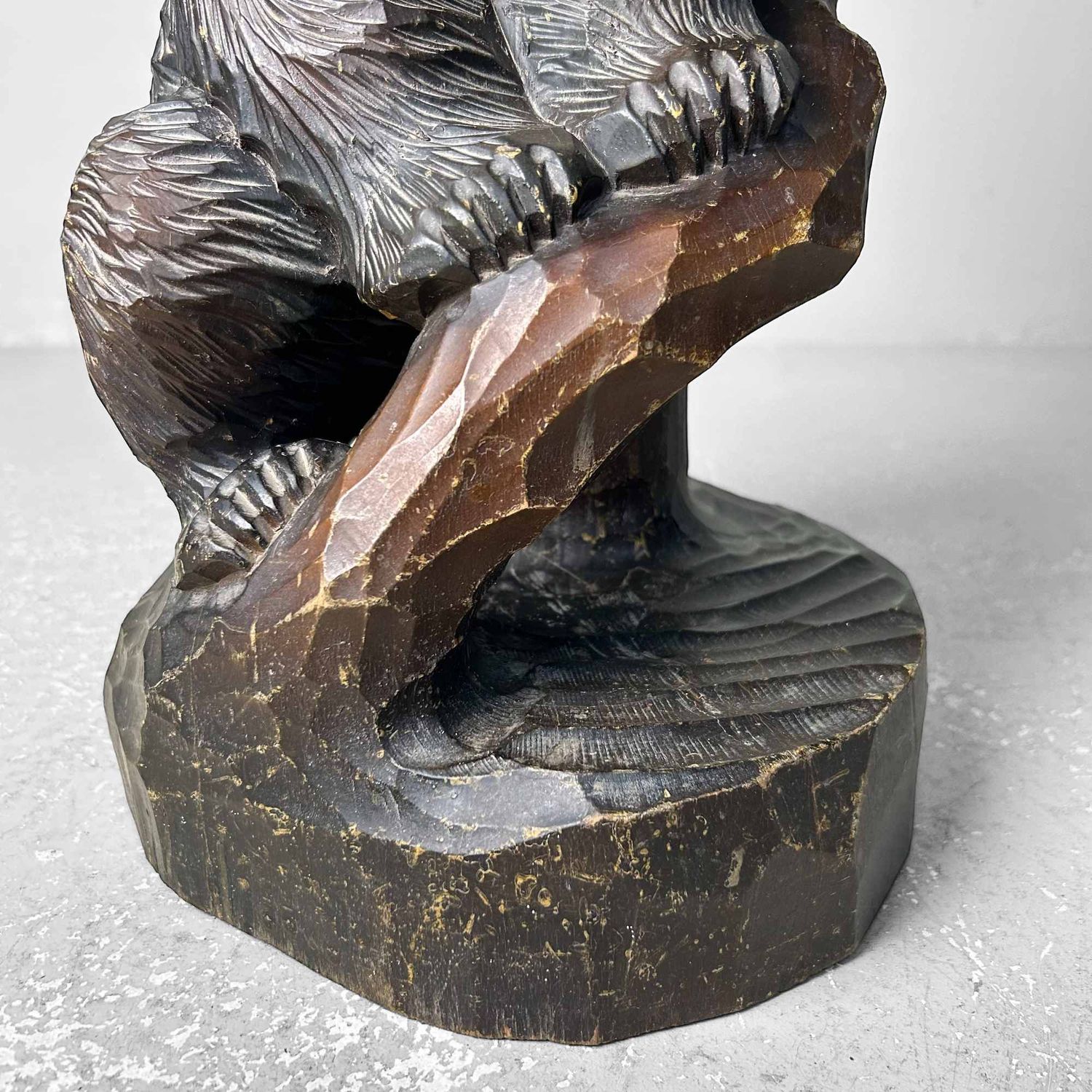 Wood Carved Bear Stand, Ainu Art, Hokkaido, Japan.