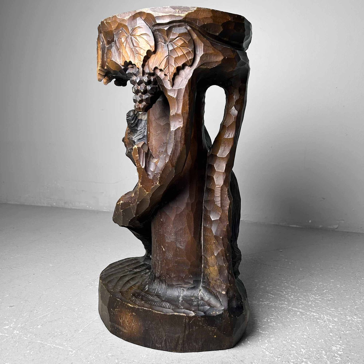 Wood Carved Bear Stand, Ainu Art, Hokkaido, Japan.