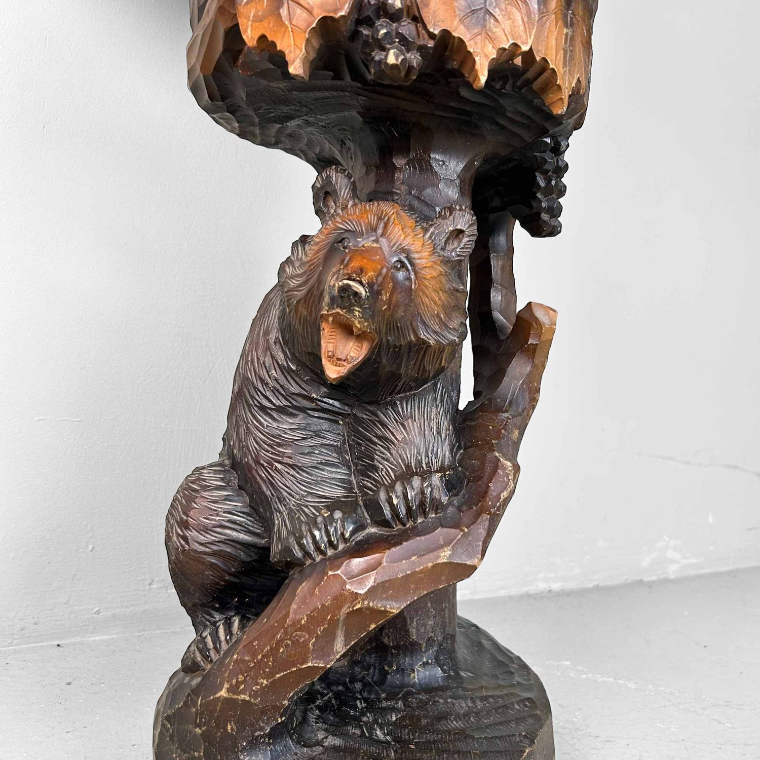 Wood Carved Bear Stand, Ainu Art, Hokkaido, Japan.