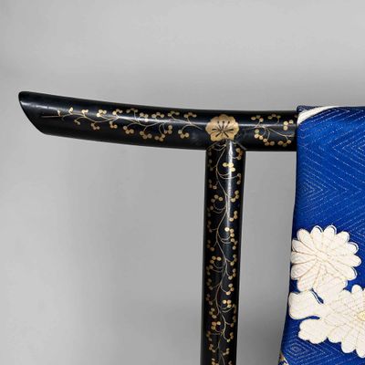 Antique Japanese Wooden Kimono Stand (Ikō), Taishō Period.